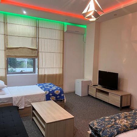 Kent Hotel Kobuleti Εξωτερικό φωτογραφία