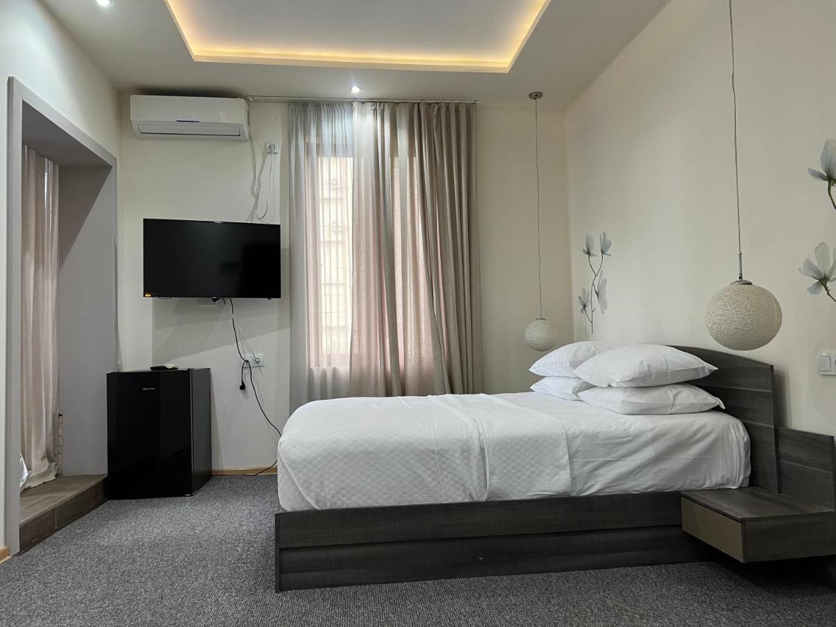 Kent Hotel Kobuleti Εξωτερικό φωτογραφία