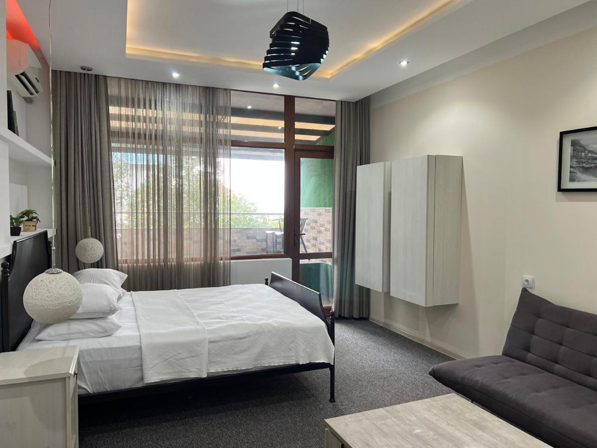 Kent Hotel Kobuleti Εξωτερικό φωτογραφία