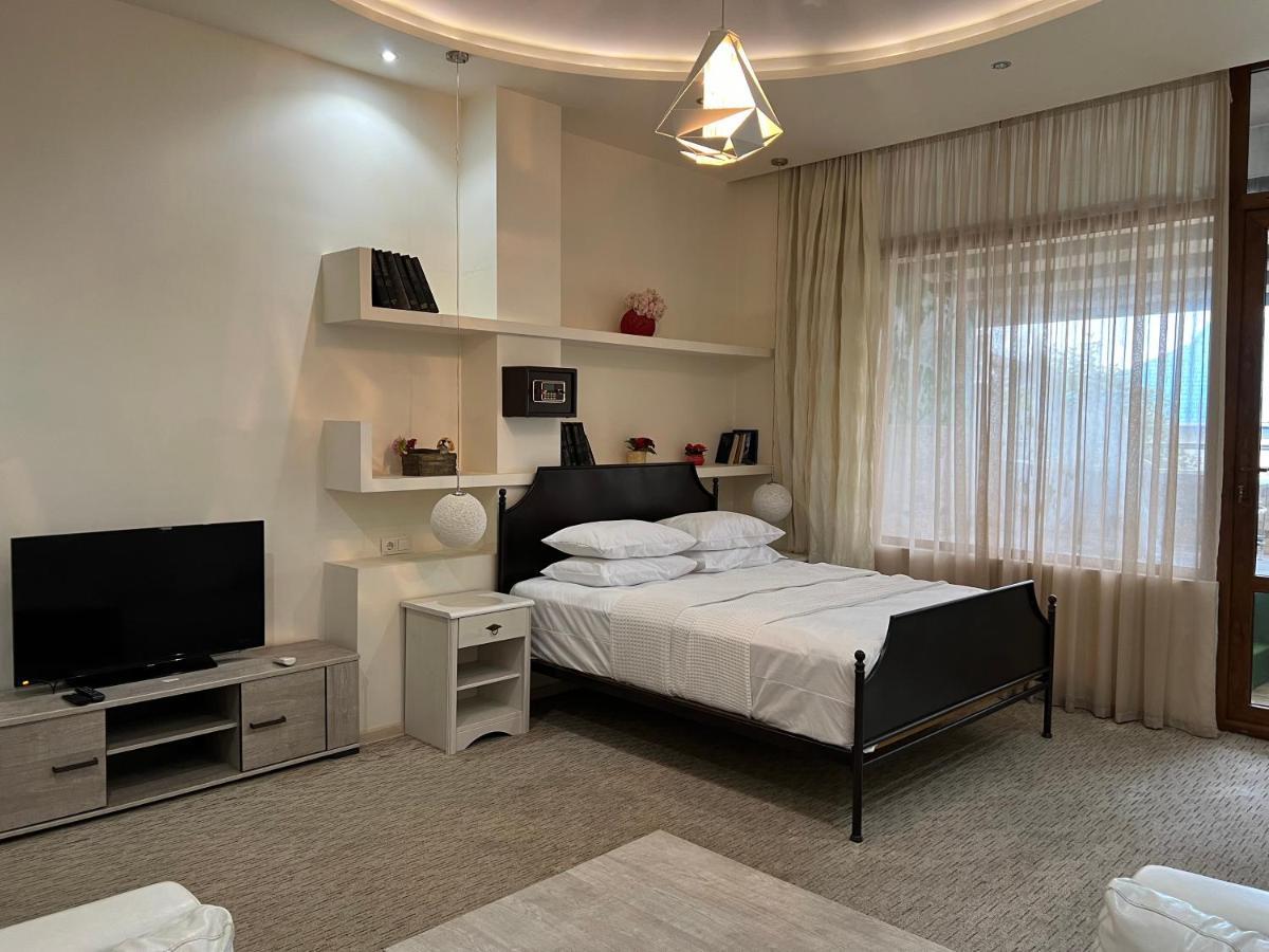 Kent Hotel Kobuleti Εξωτερικό φωτογραφία