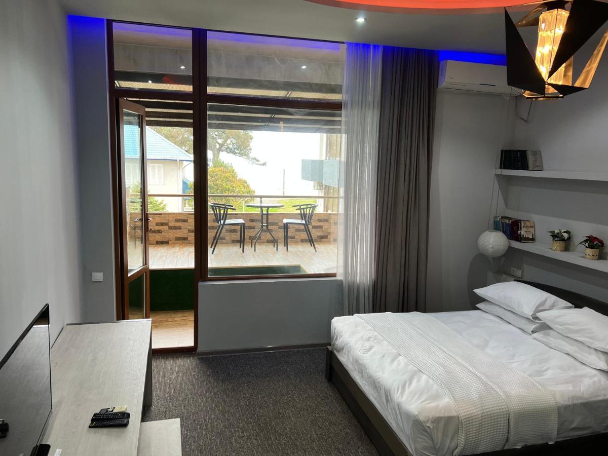 Kent Hotel Kobuleti Εξωτερικό φωτογραφία