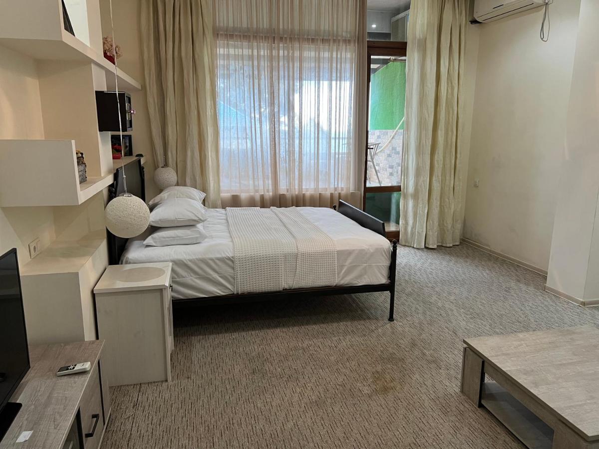 Kent Hotel Kobuleti Εξωτερικό φωτογραφία