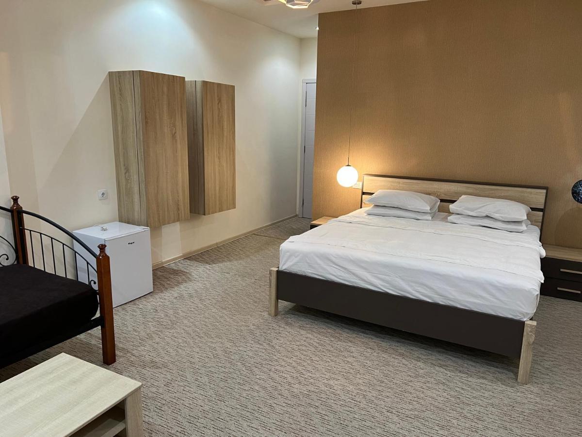 Kent Hotel Kobuleti Εξωτερικό φωτογραφία