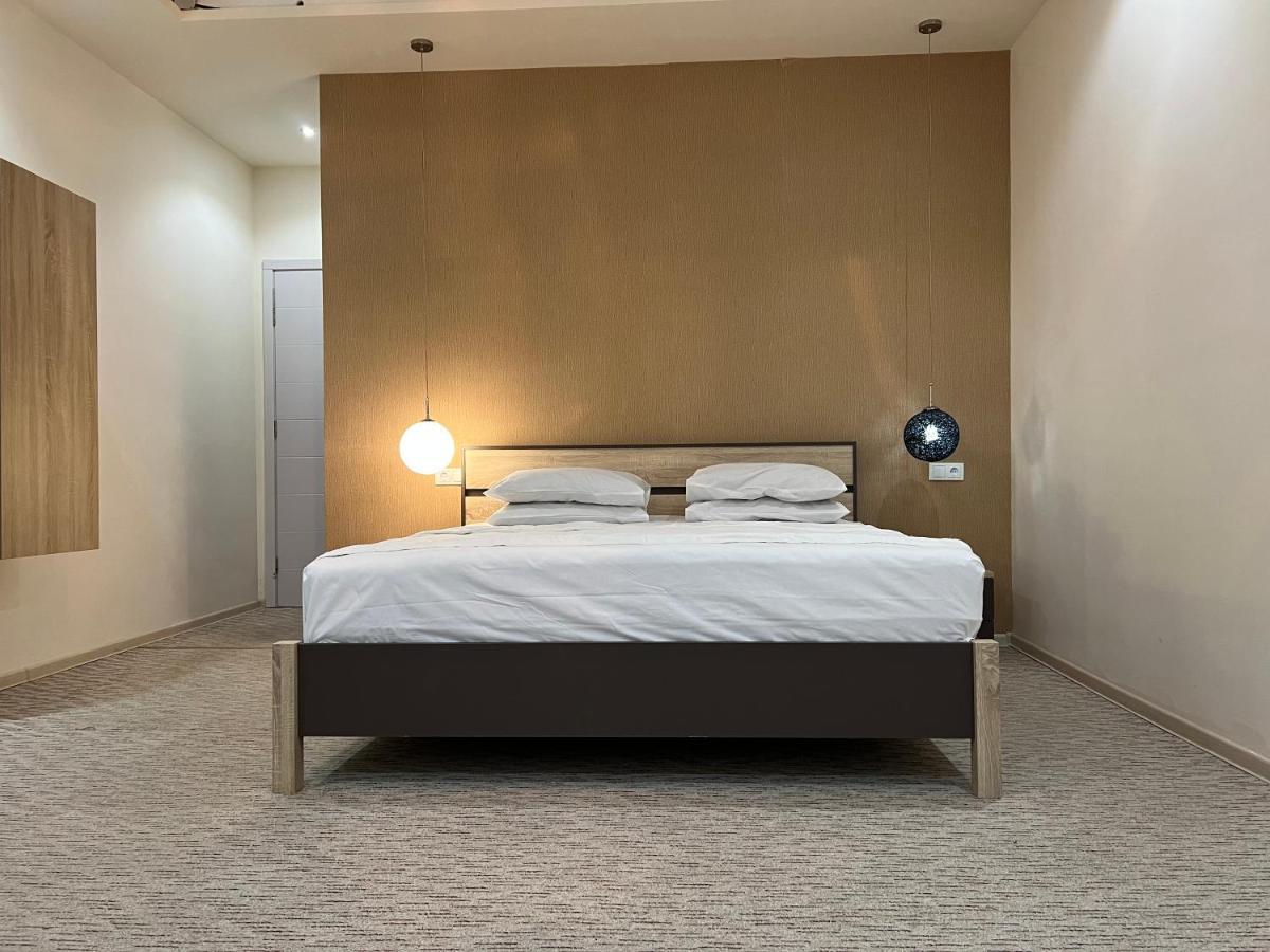 Kent Hotel Kobuleti Εξωτερικό φωτογραφία