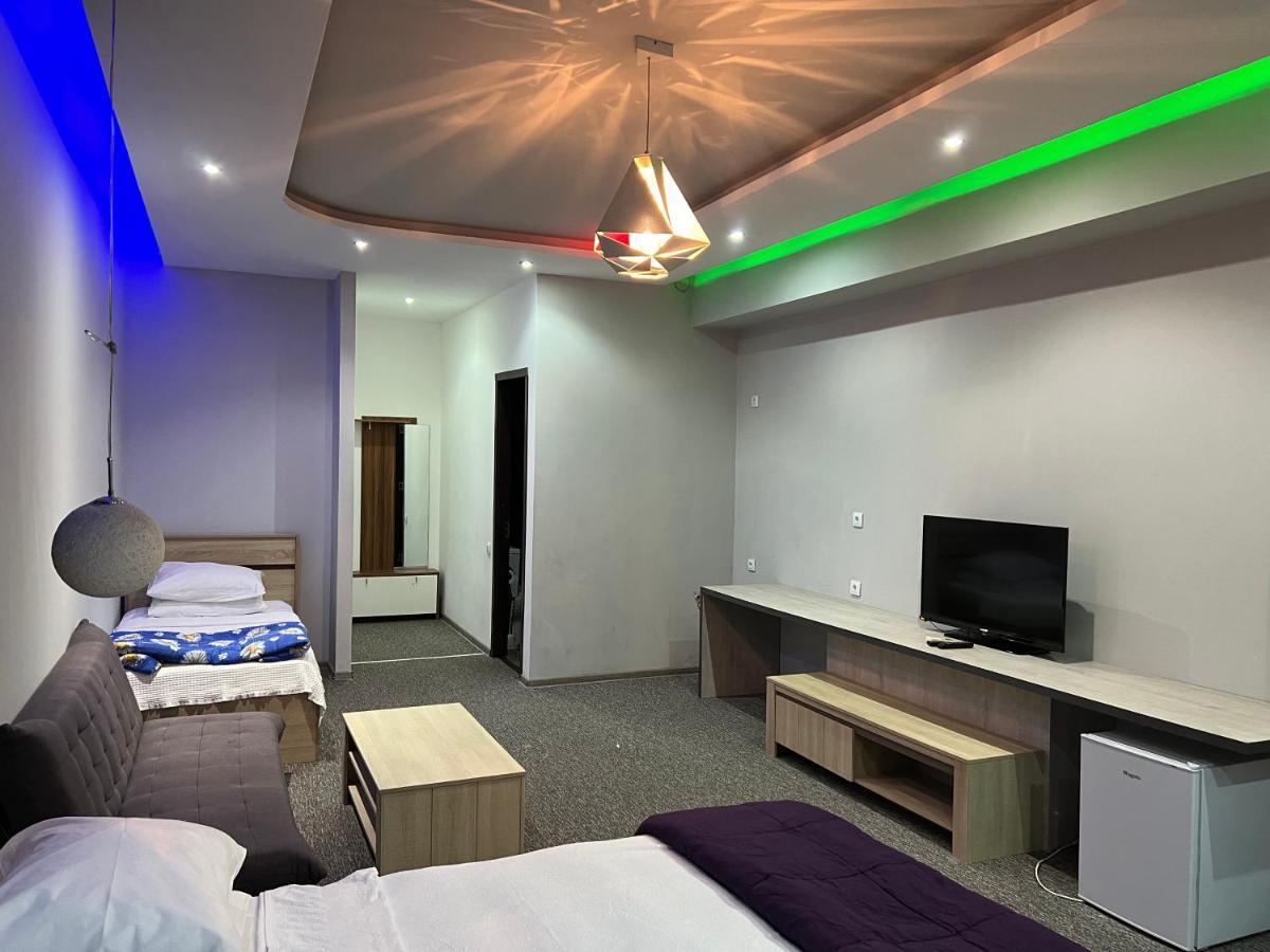 Kent Hotel Kobuleti Εξωτερικό φωτογραφία