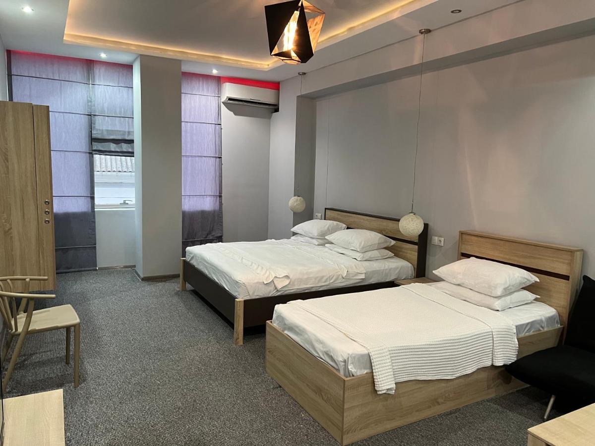 Kent Hotel Kobuleti Εξωτερικό φωτογραφία