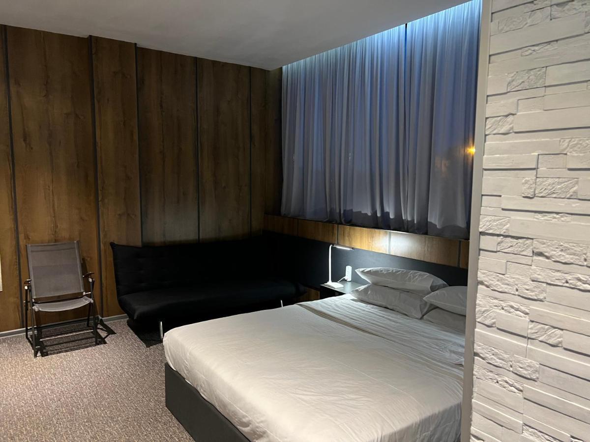 Kent Hotel Kobuleti Εξωτερικό φωτογραφία