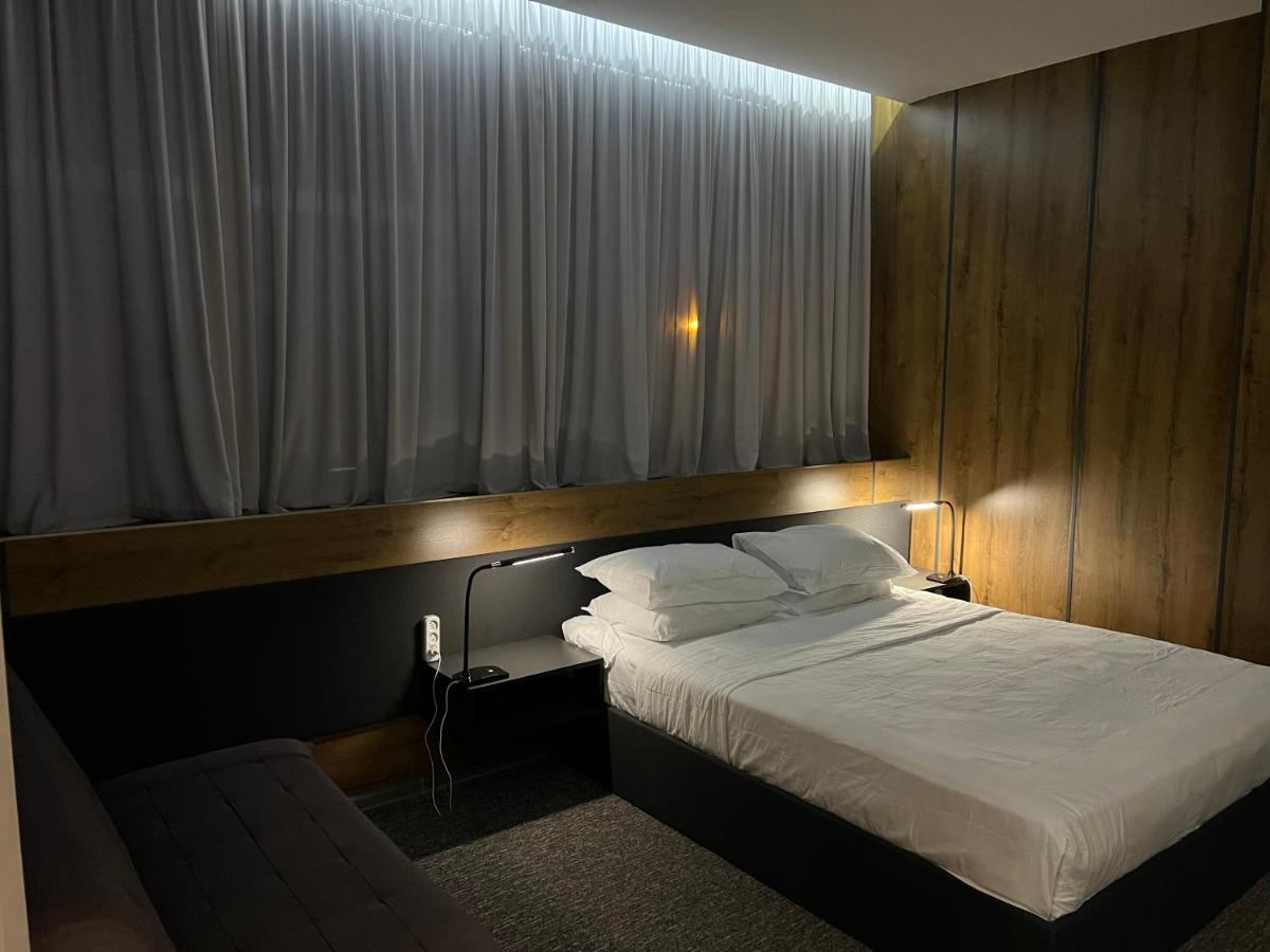 Kent Hotel Kobuleti Εξωτερικό φωτογραφία